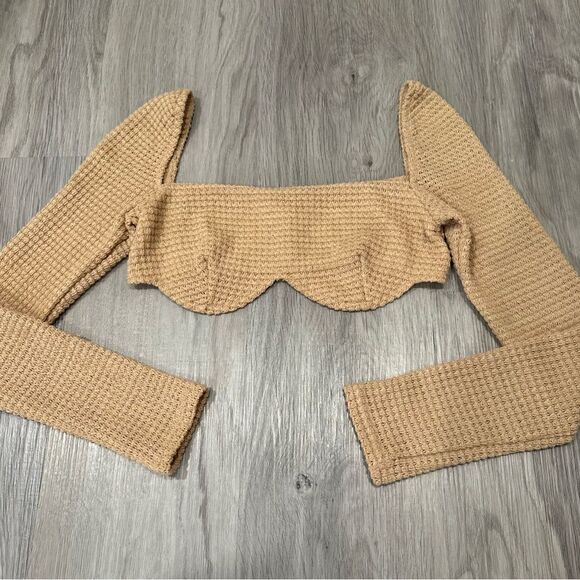 Boho Cropped Long Sleeve Top - Picture 3 of 4